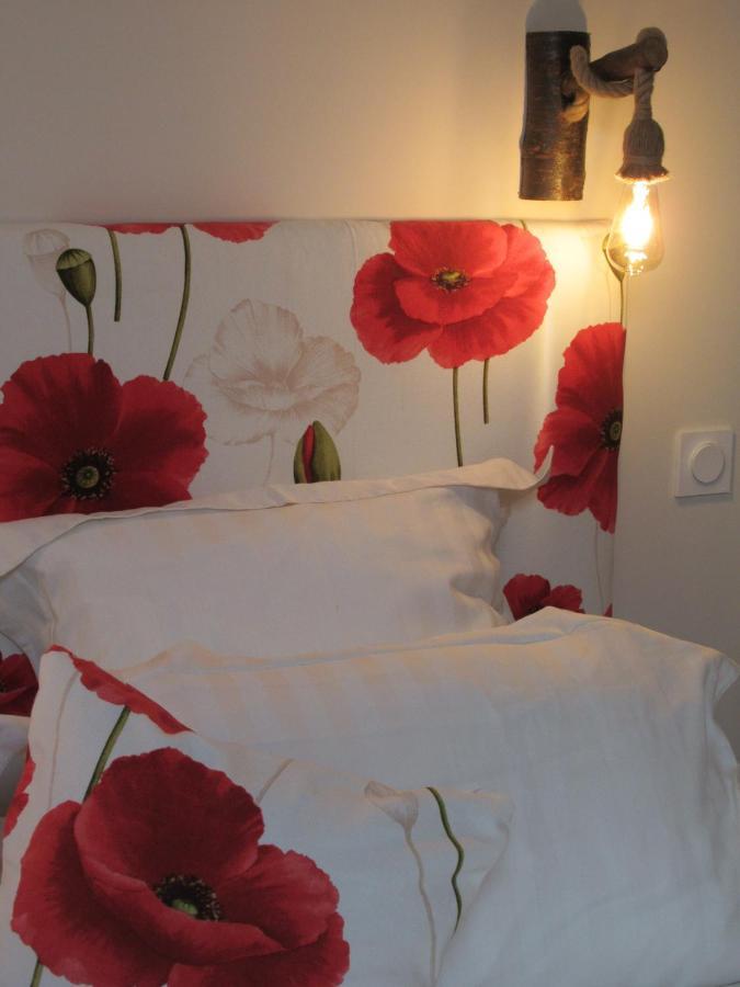 La Cheneviere Bed and Breakfast Saint-Rémy-de-Chargnat Exteriör bild